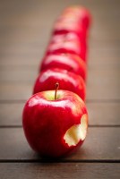 apples-634572_640